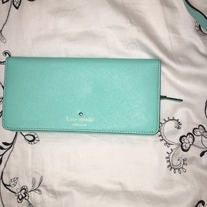 Leather Kate Spade snap wallet